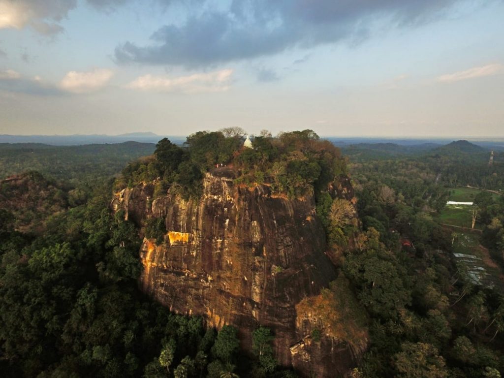 Mulkirigala Rock Temple